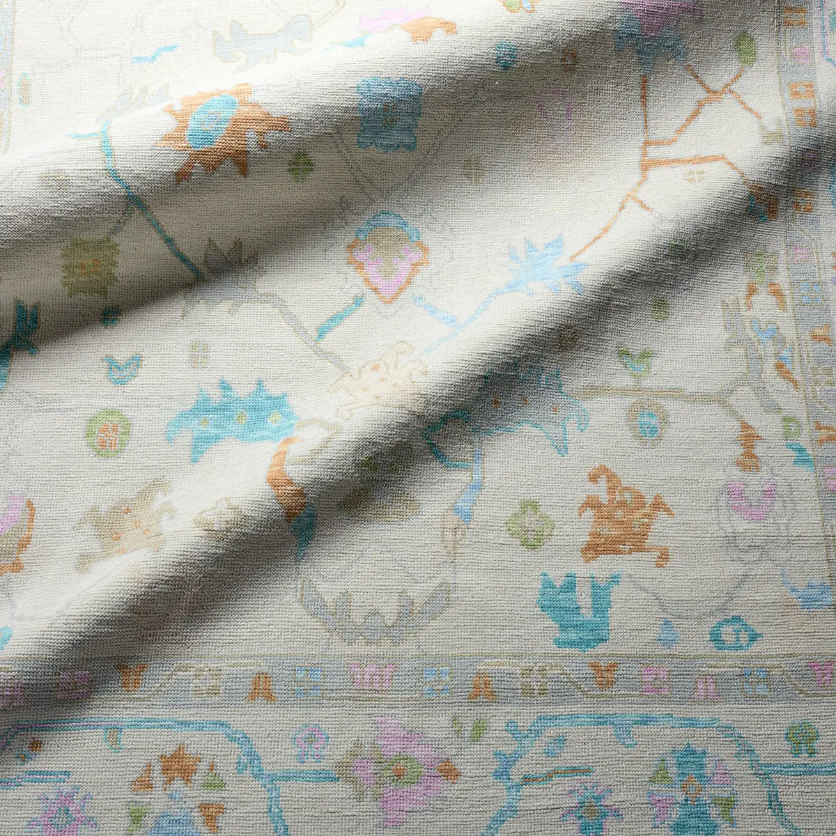 Everly EVE05